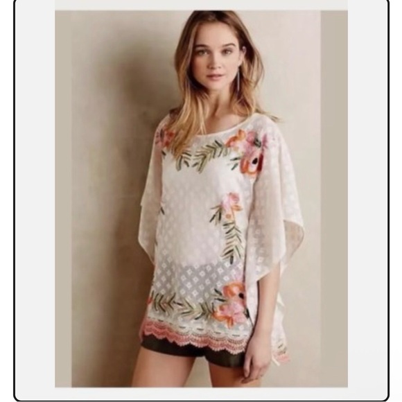 Anthropologie Akemi & Kin Chic Floral Embroidered Tunic Poncho - Picture 15 of 15
